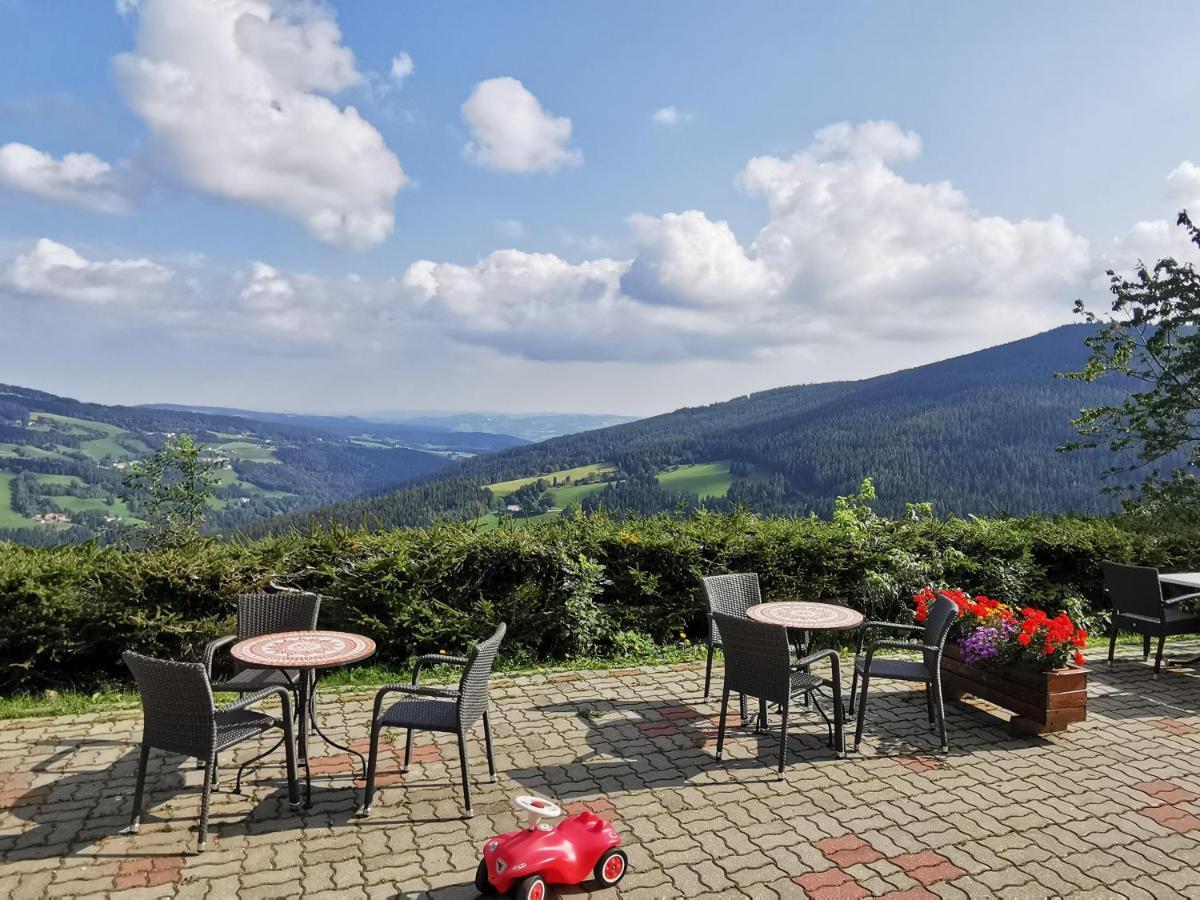 Alpengasthof Fernblick Mönichkirchen Eksteriør billede